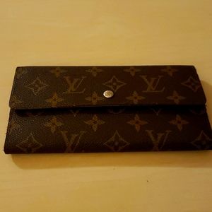 Louis vuitton wallet